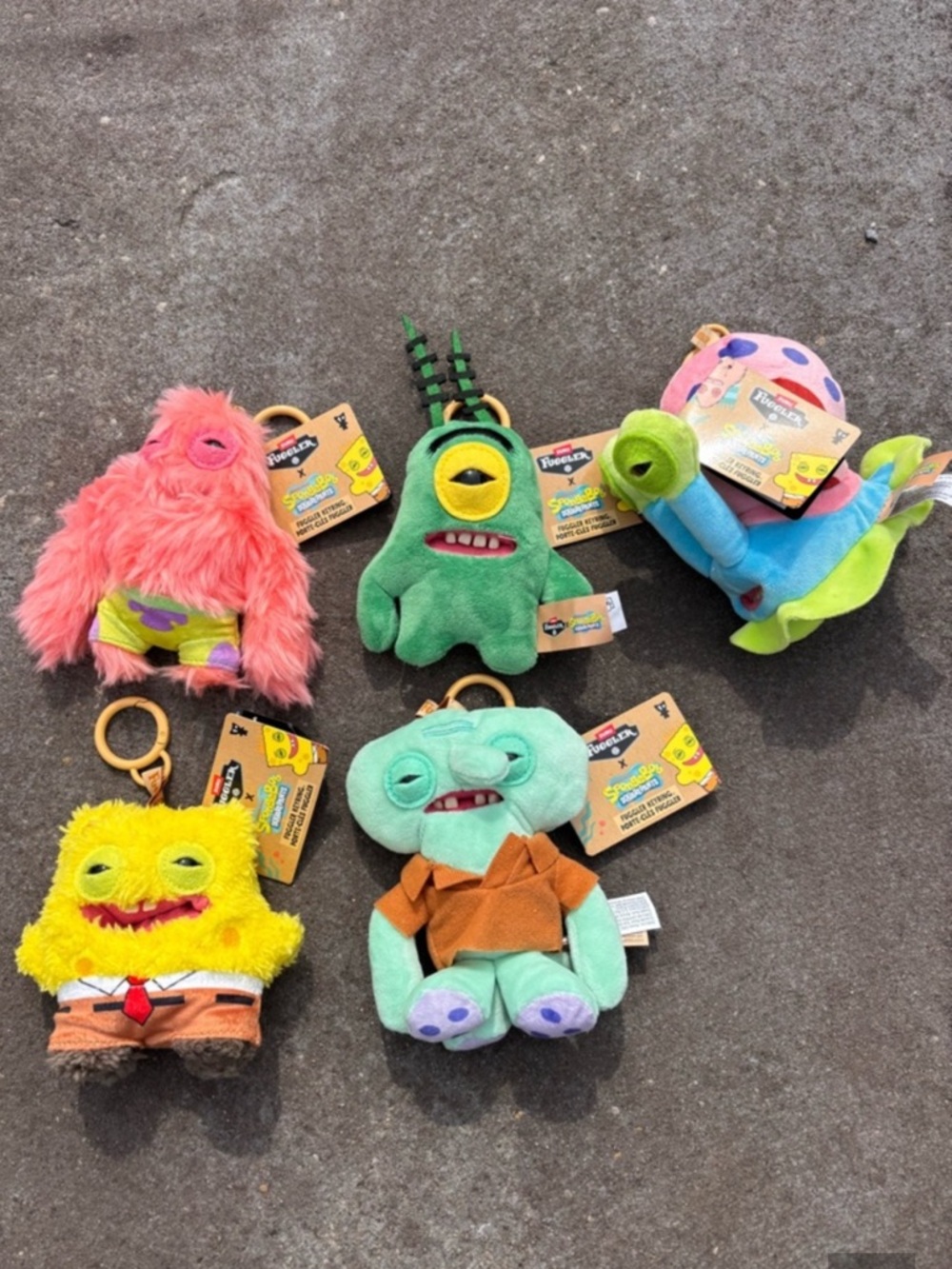 Viral complete set of Nickelodeon SpongeBob Fuggler Plushes set of five